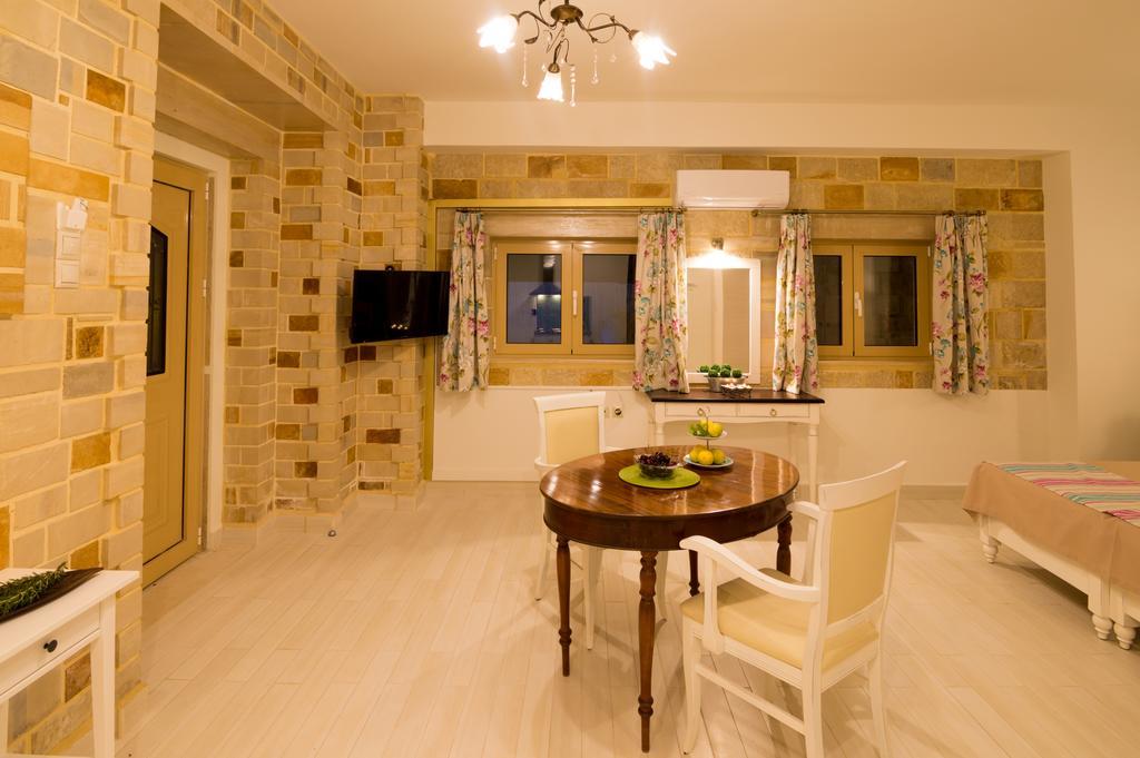 Nikolas Country Villa-Anesis Family Камиларион Екстериор снимка